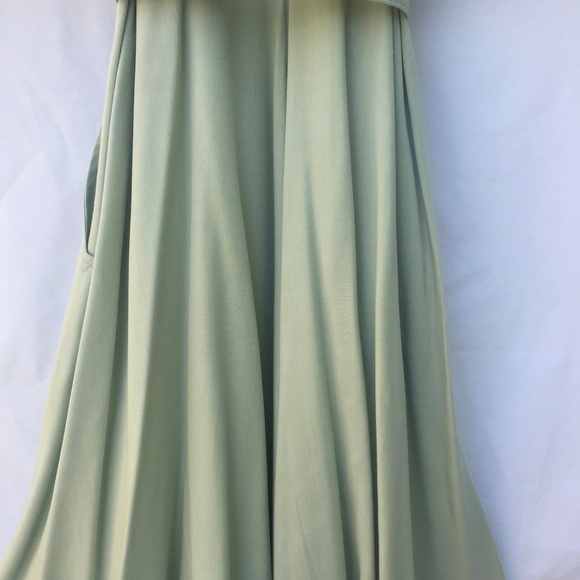 Dress to Impress ! - Picture 3 of 8